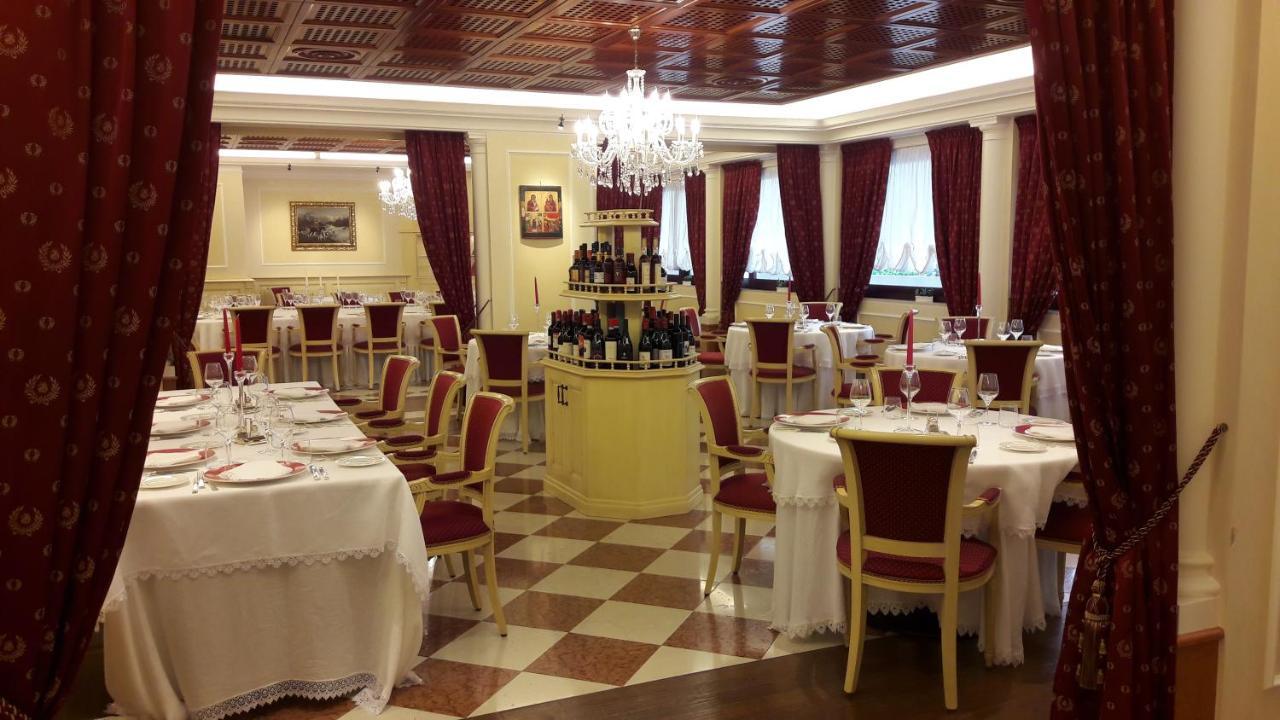 ซาวอย บีช โฮเต็ล แอนด เทอร์มอล สปา Hotel บิบิโอเน ภายนอก รูปภาพ Restaurant in Italy