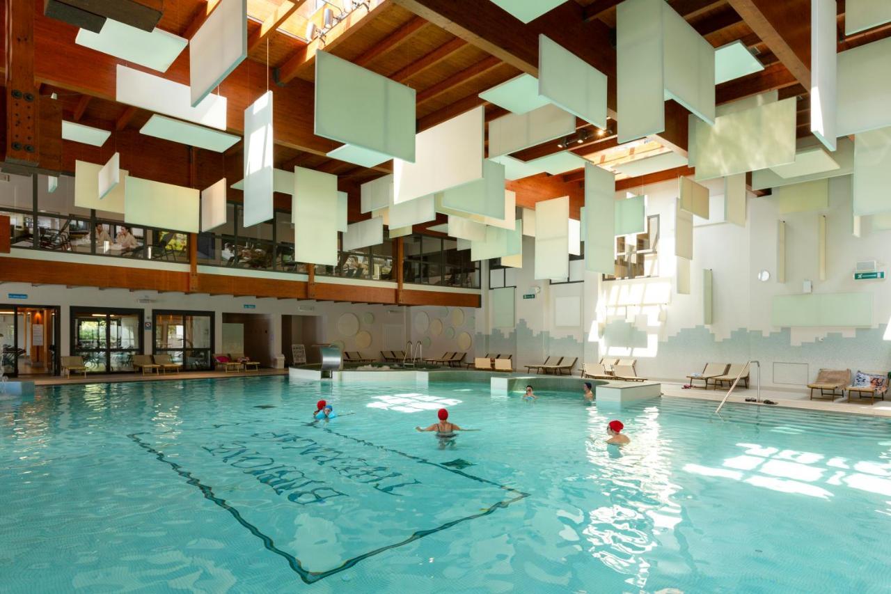 ซาวอย บีช โฮเต็ล แอนด เทอร์มอล สปา Hotel บิบิโอเน ภายนอก รูปภาพ The swimming pool