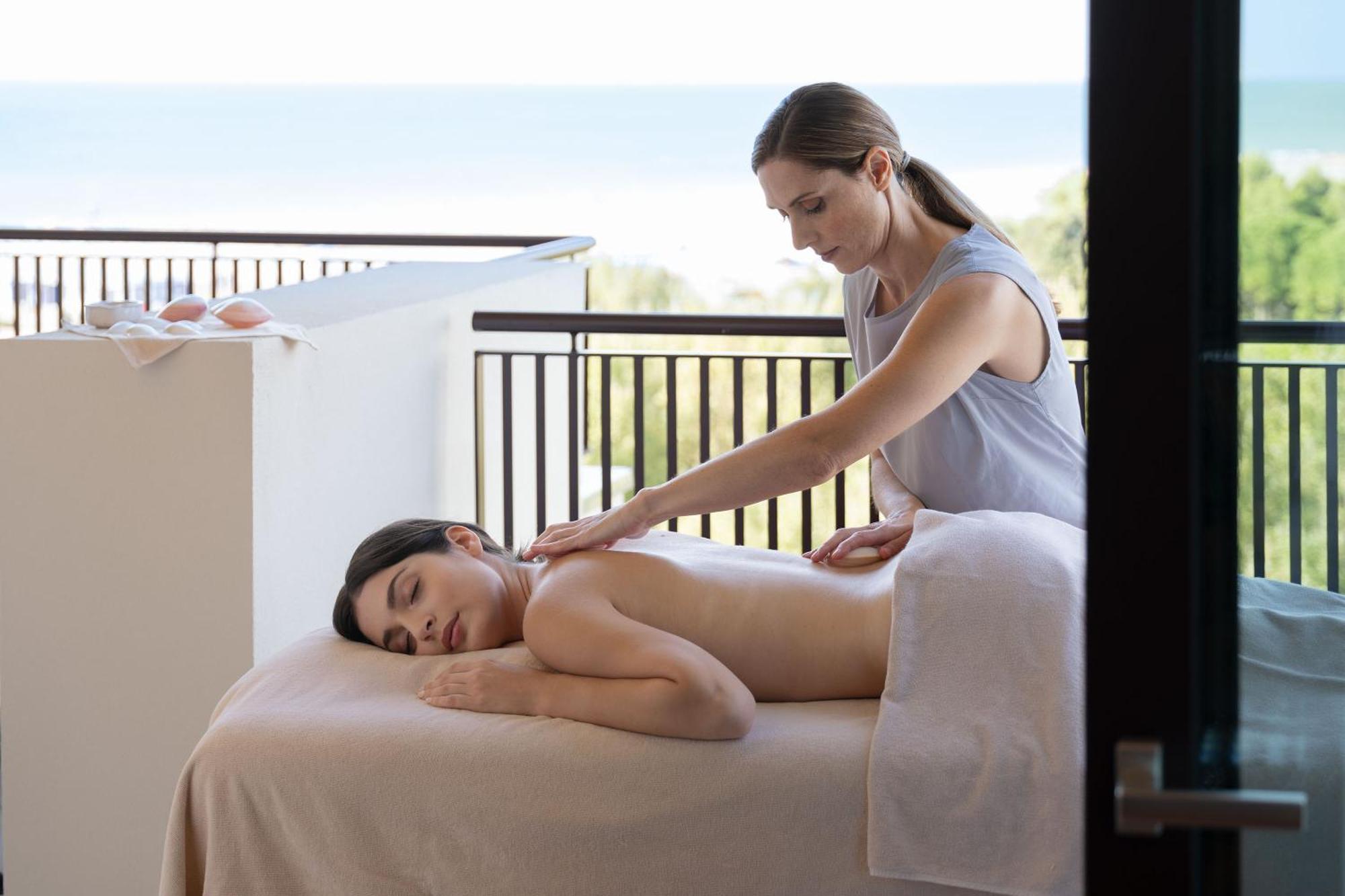 ซาวอย บีช โฮเต็ล แอนด เทอร์มอล สปา Hotel บิบิโอเน ภายนอก รูปภาพ Massage