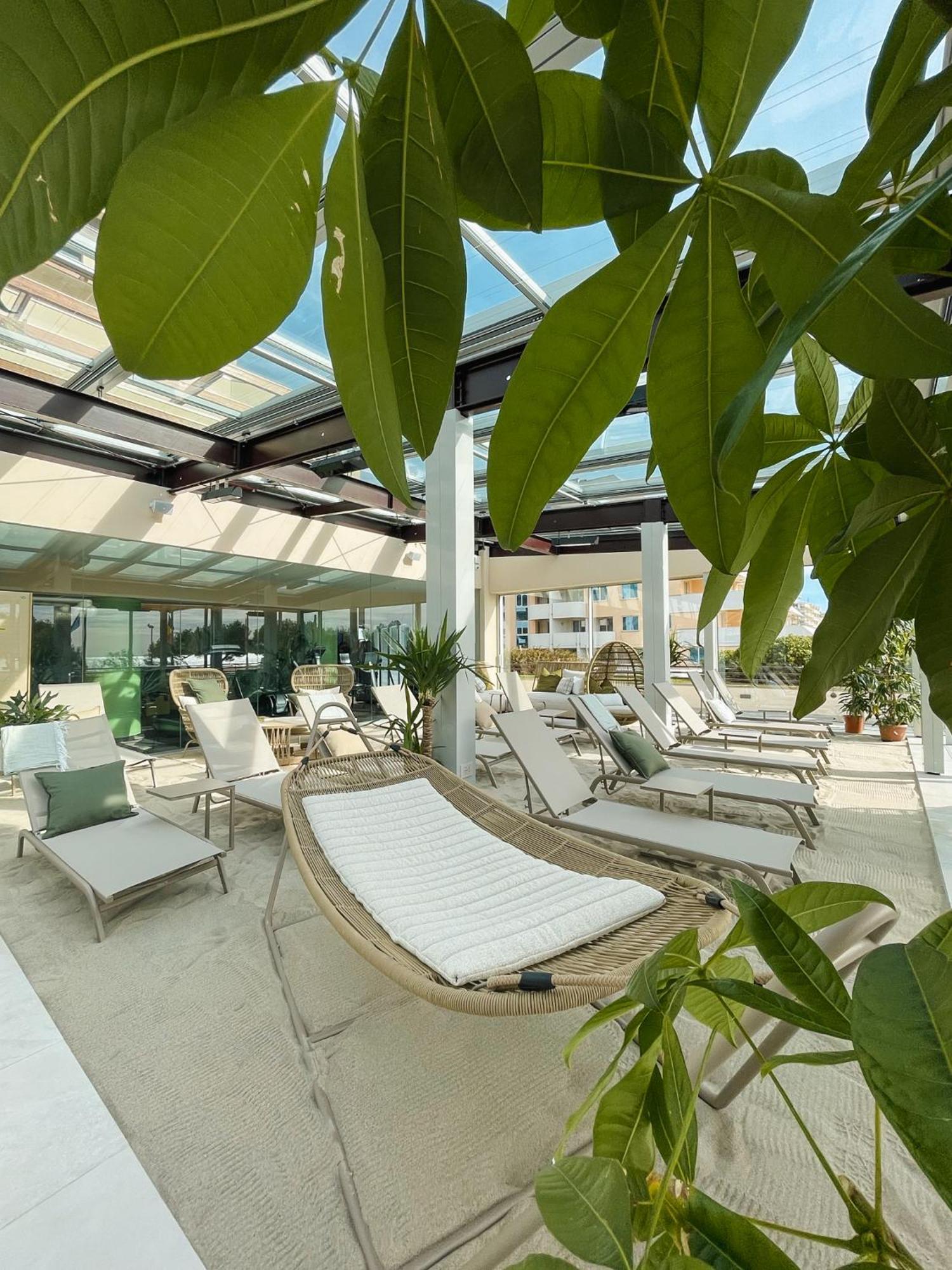 ซาวอย บีช โฮเต็ล แอนด เทอร์มอล สปา Hotel บิบิโอเน ภายนอก รูปภาพ Solarium